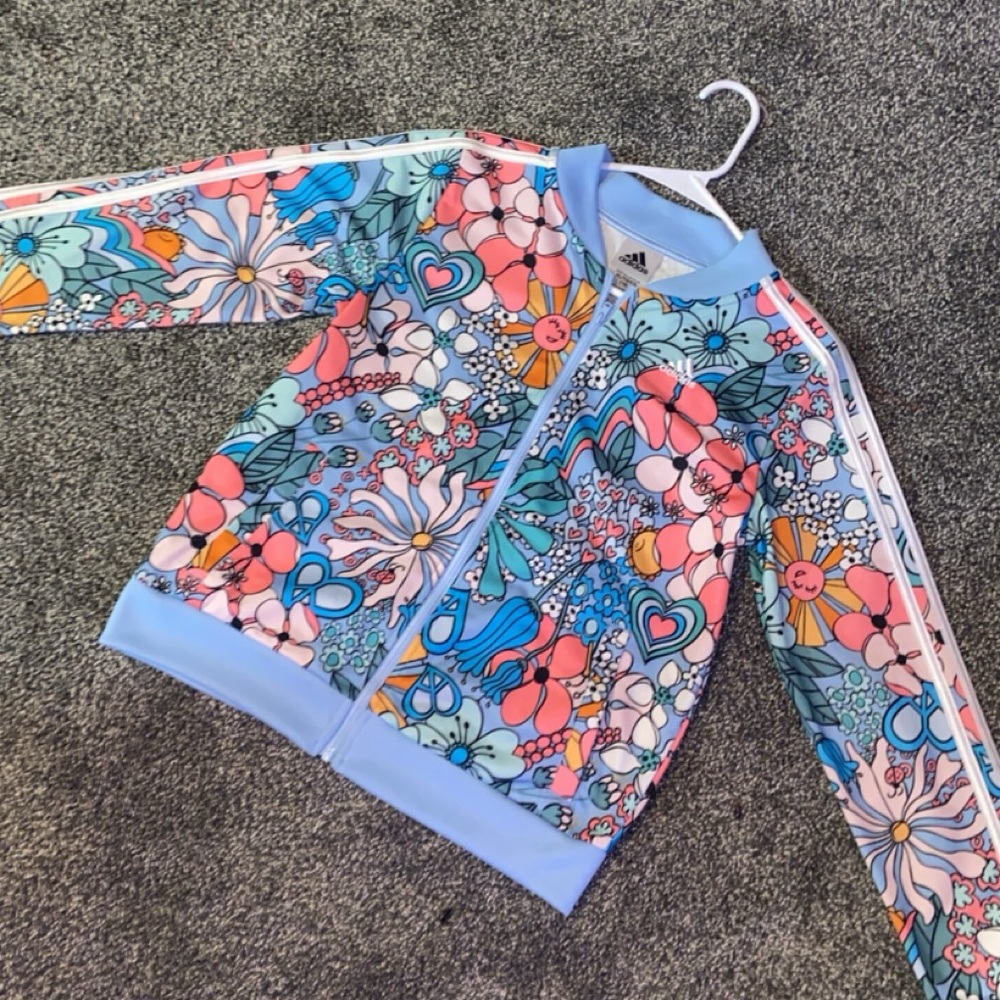 Cartoon Floral print adidas jacket NWT